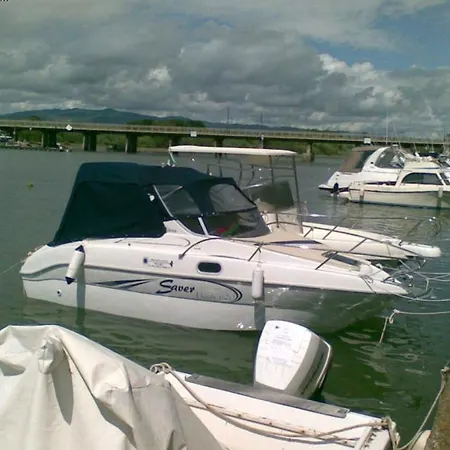 Bateau -village Naturiste